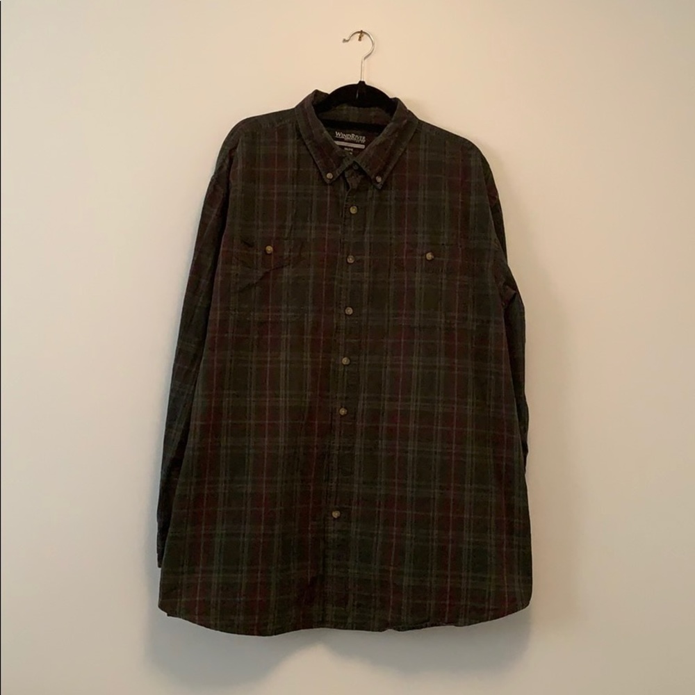 Wind River Outfitters classic fit green navy plaid